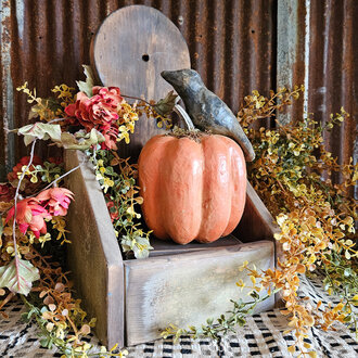 Black Crow Pumpkin - 9"