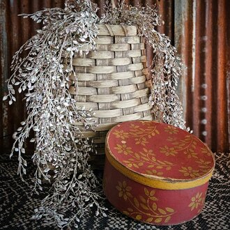 Floral & Branches Round Box with Lid - 7.5"