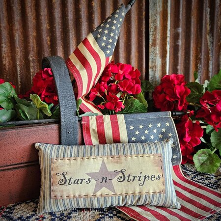 Stars N Stripes Bowl Filler Pillow