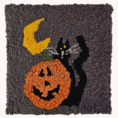 Hooked Rug Black Cat & Smiling Pumpkin