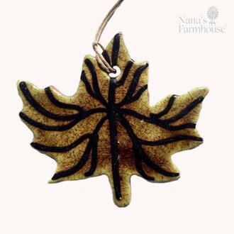 Maple Leaf Ornament Green & Black